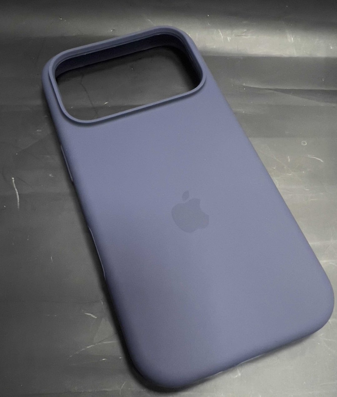 Чехол для Apple iPhone 17 Pro Max синий - ForteMarket Чехол для Apple iPhone 17 Pro Max синий купить,561