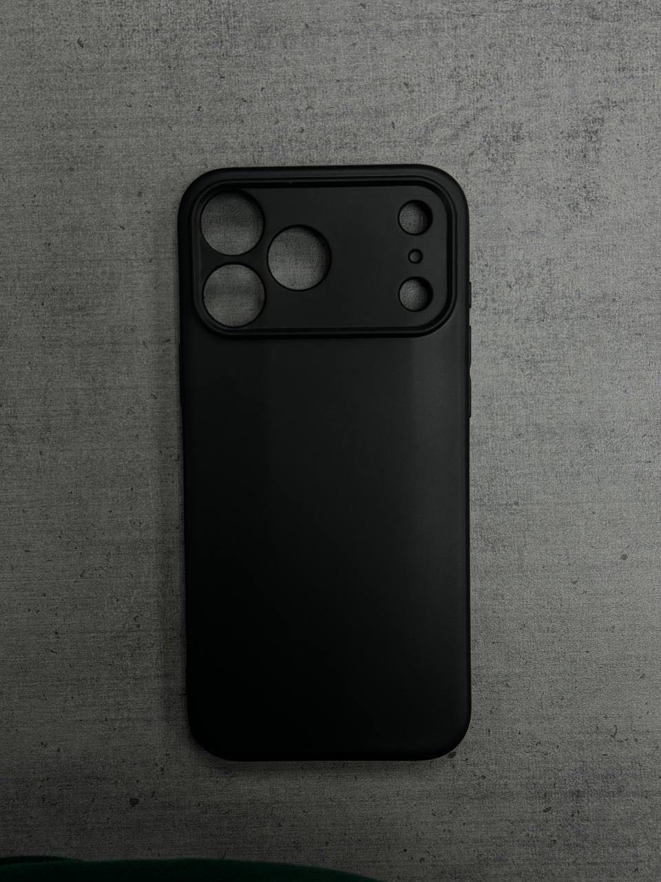 Чехол BAIKO для Apple iPhone 17 Pro Max черный купить,990