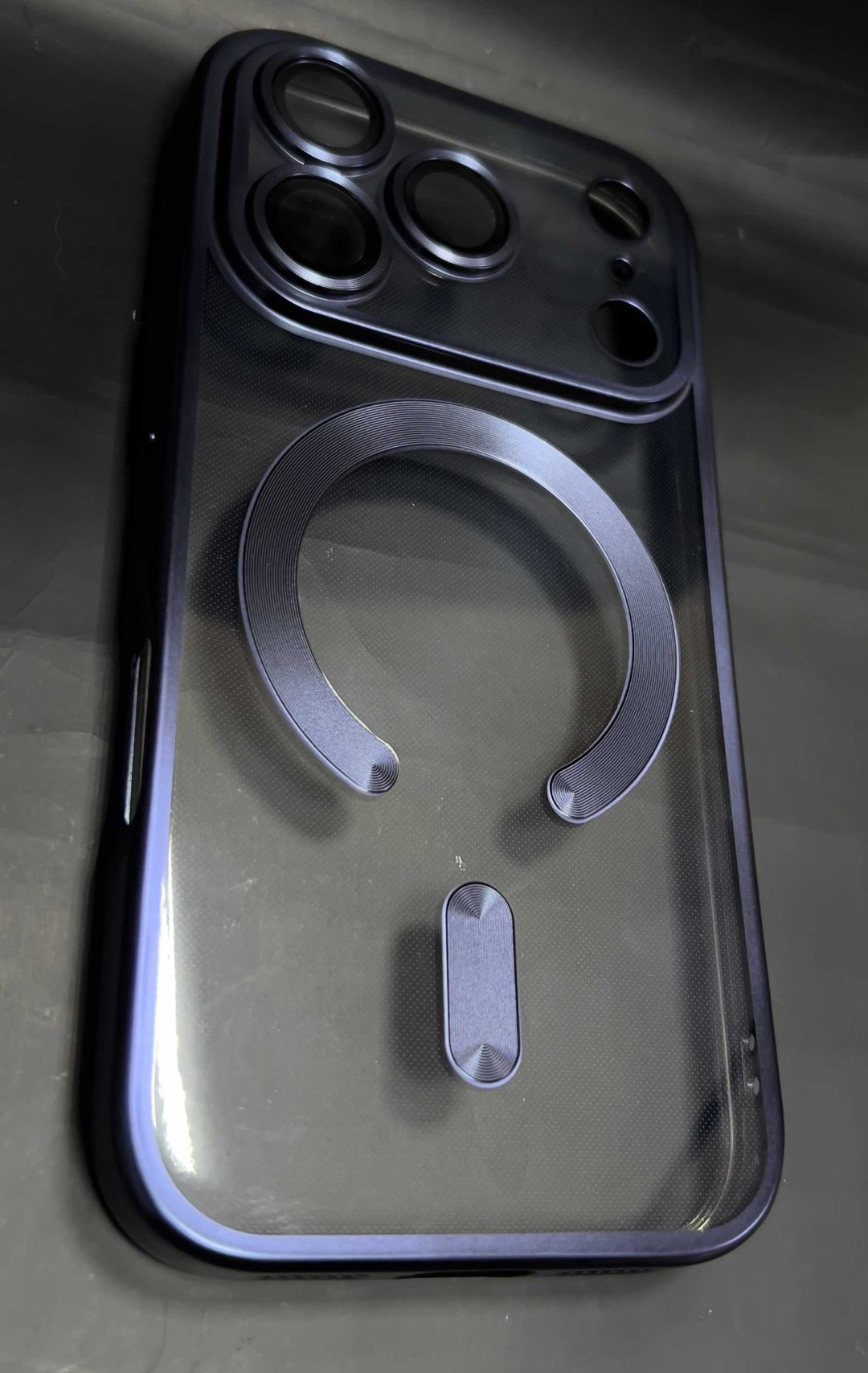 Чехол Case для Apple iPhone 17 Pro Max синий - ForteMarket Чехол Case для Apple iPhone 17 Pro Max синий купить,930