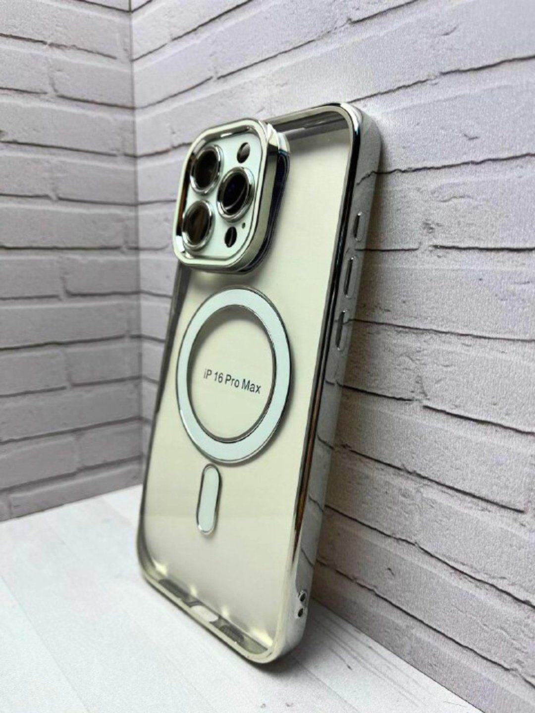 Чехол для Apple iPhone 16 Pro Max серебряный - ForteMarket Чехол для Apple iPhone 16 Pro Max серебряный купить,920