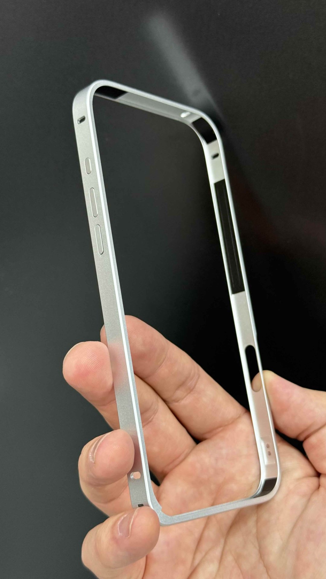 Чехол для Apple iPhone 16 Pro Max серый купить,1500