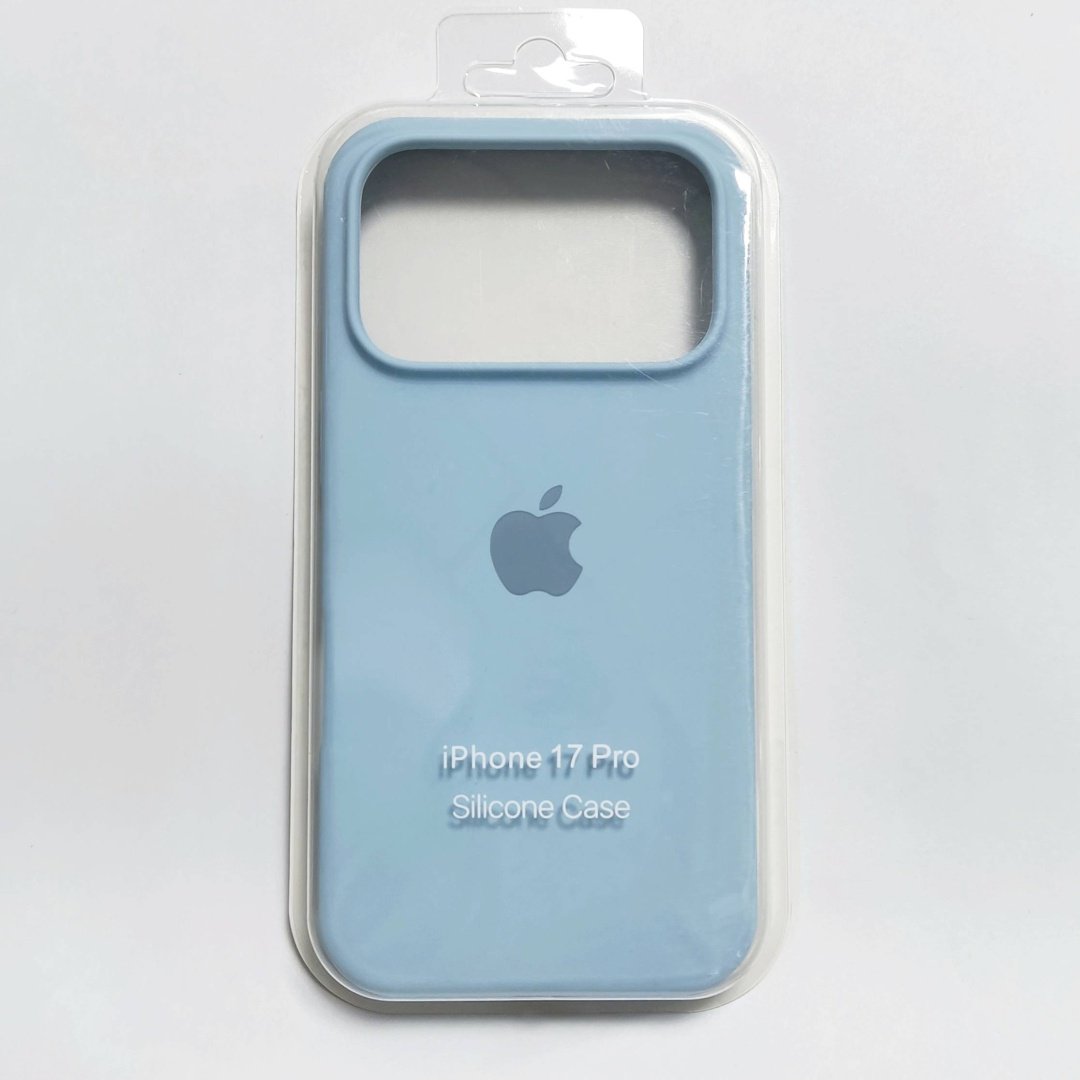 Чехол для Apple iPhone 17 Pro голубой купить,1270