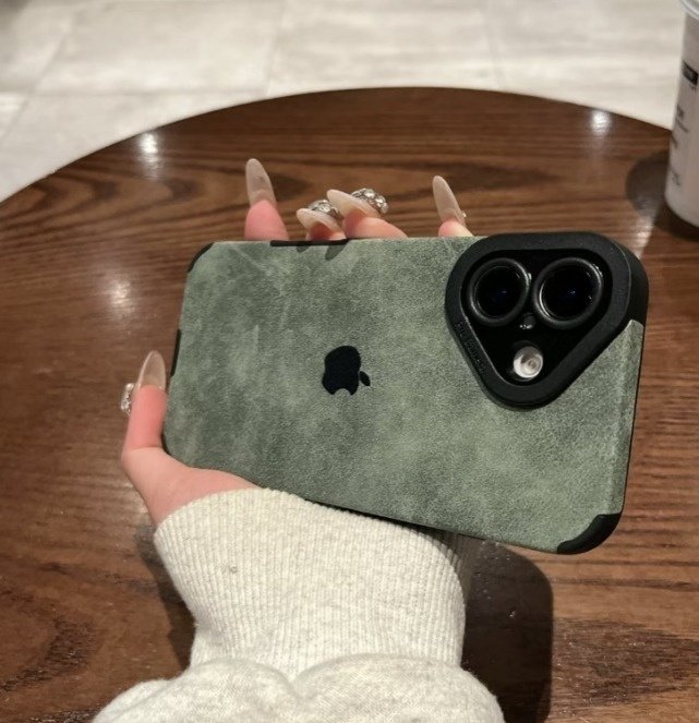 Чехол для Apple iPhone 16 зеленый - ForteMarket Чехол для Apple iPhone 16 зеленый купить,990