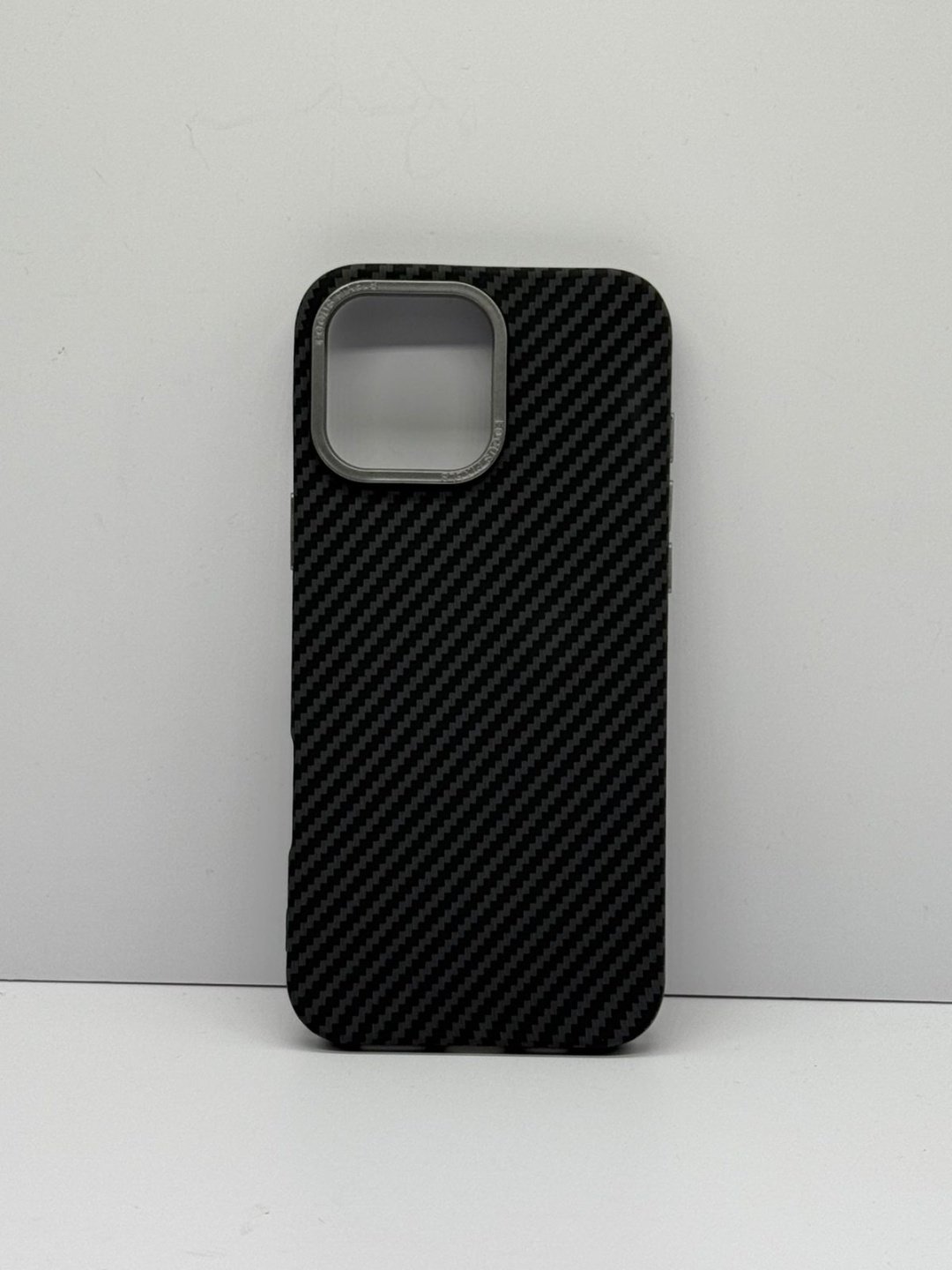 Чехол для Apple iPhone 16 Pro Max черный купить,2570