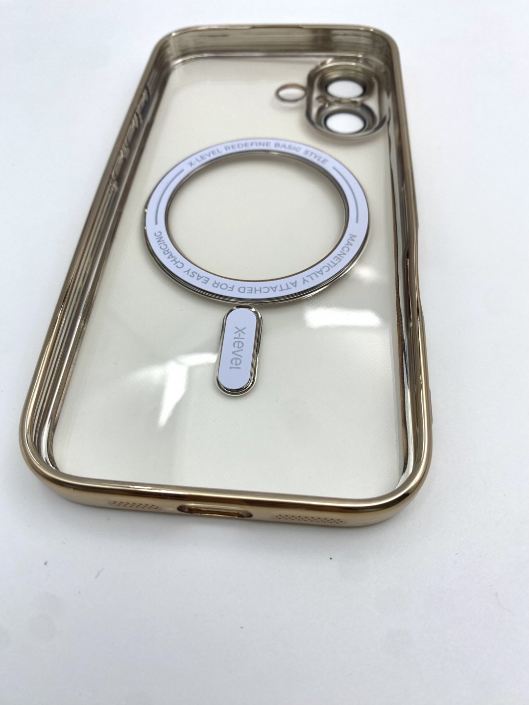Чехол X-LEVEL для Apple iPhone 16 золотой купить,720