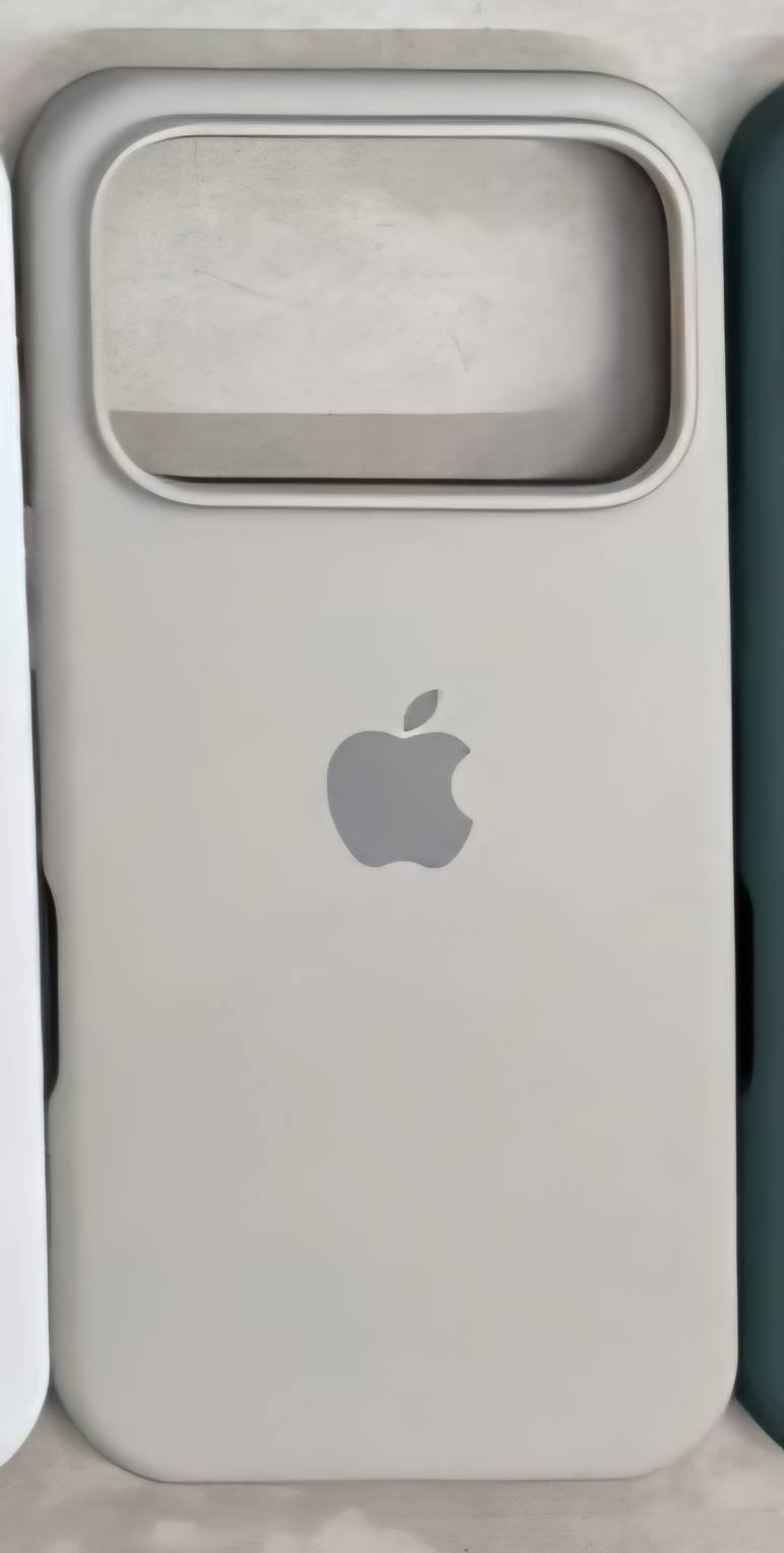 Чехол для Apple iPhone 17 Pro светло-серый - ForteMarket Чехол для Apple iPhone 17 Pro светло-серый купить,1248