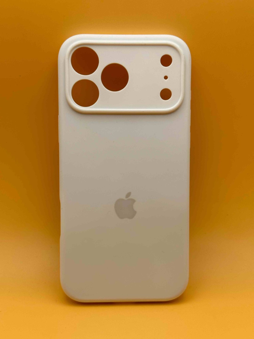 Чехол для Apple iPhone 17 Pro Max белый купить,868
