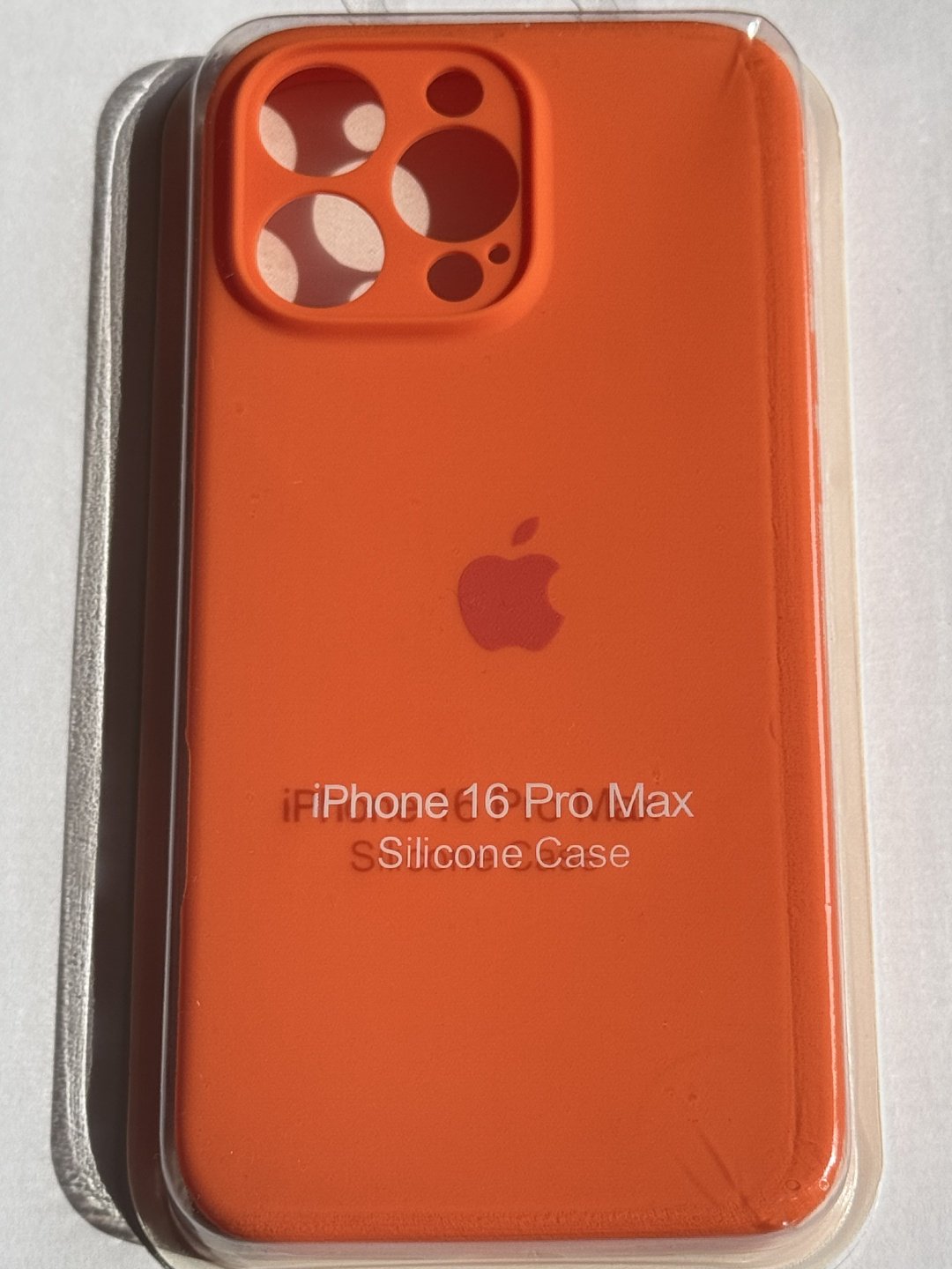Чехол для Apple iPhone 16 Pro Max оранжевый купить,503