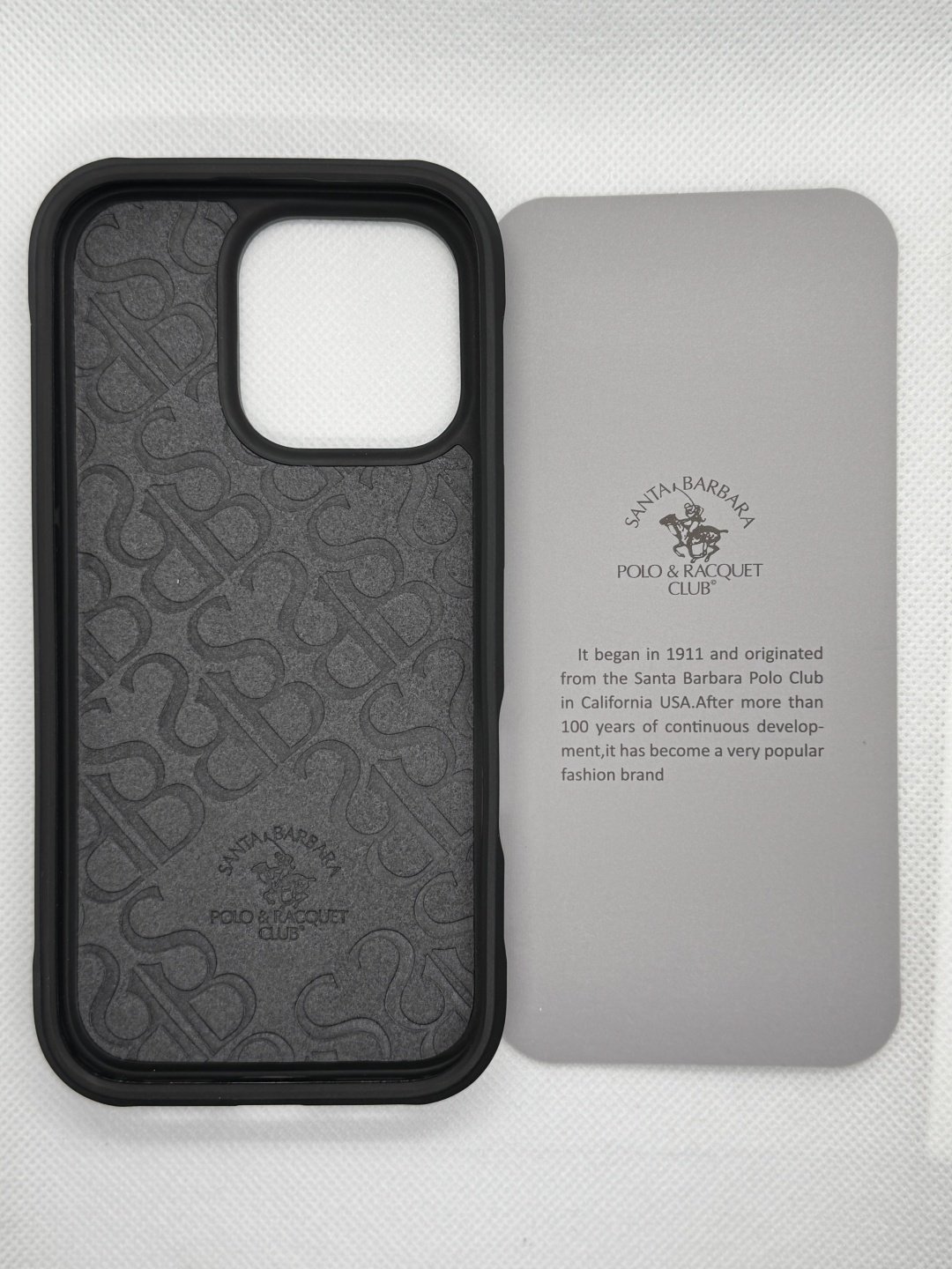 Чехол Santa Barbara Polo & Racquet Club для Apple iPhone 16 Pro черный - ForteMarket Чехол Santa Barbara Polo & Racquet Club для Apple iPhone 16 Pro черный купить,680