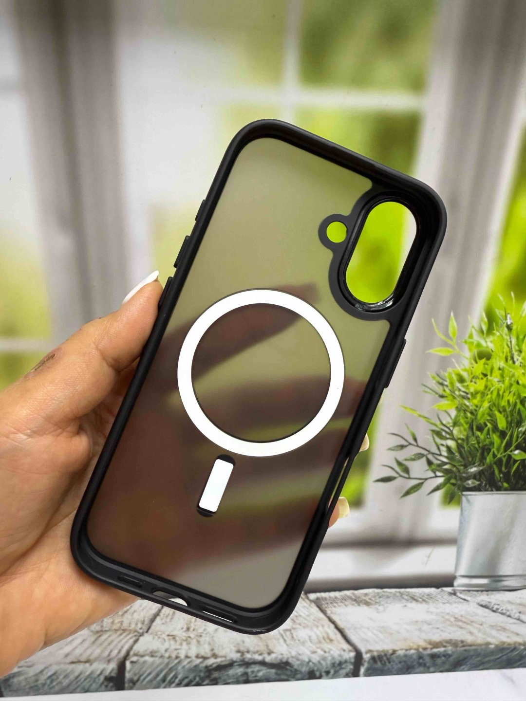 Чехол для Apple iPhone 17 черный купить,1175