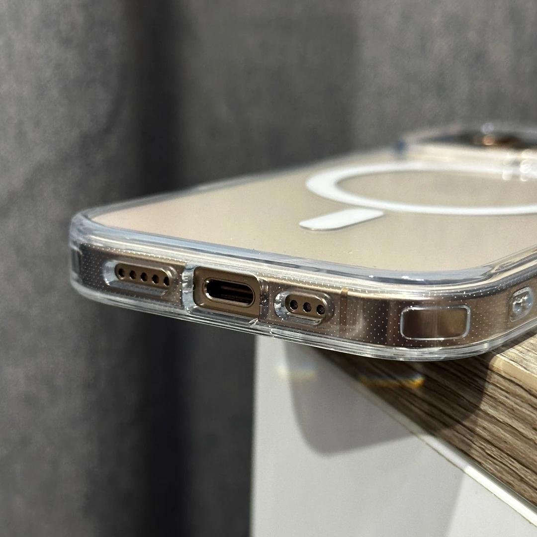 Чехол Spigen для Apple iPhone 16 прозрачный купить,999