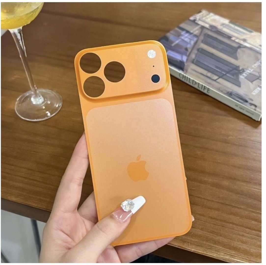 Чехол для Apple iPhone 16 Pro оранжевый купить,1500