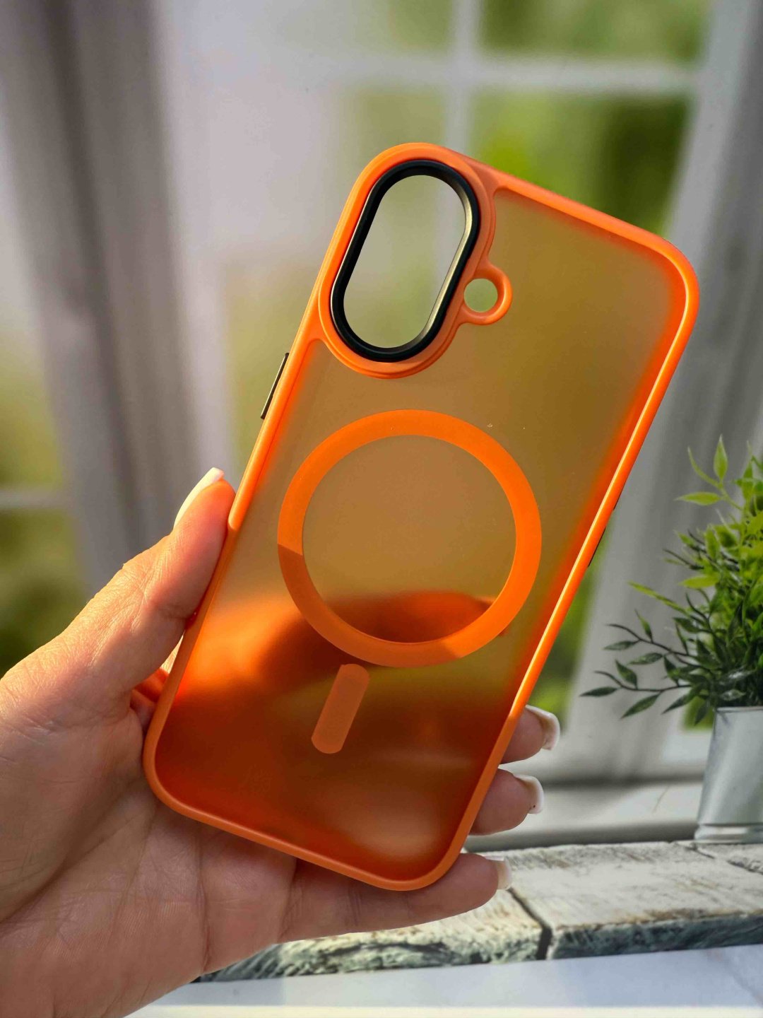 Чехол для Apple iPhone 17 оранжевый купить,1346