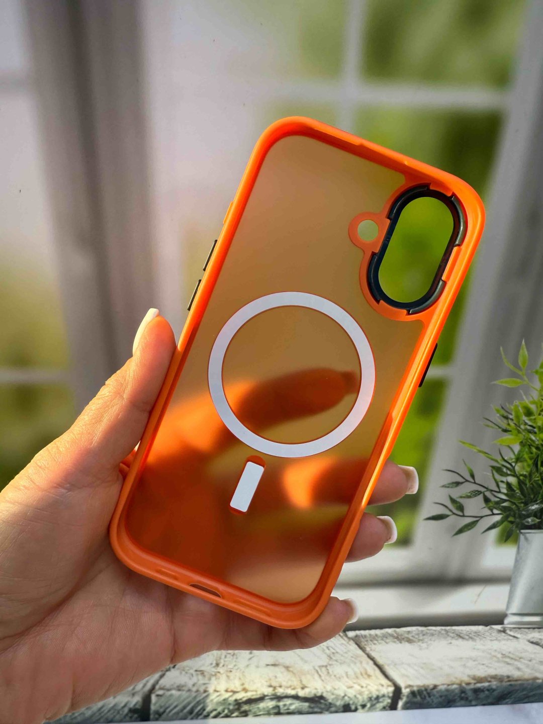 Чехол для Apple iPhone 17 оранжевый купить,1346