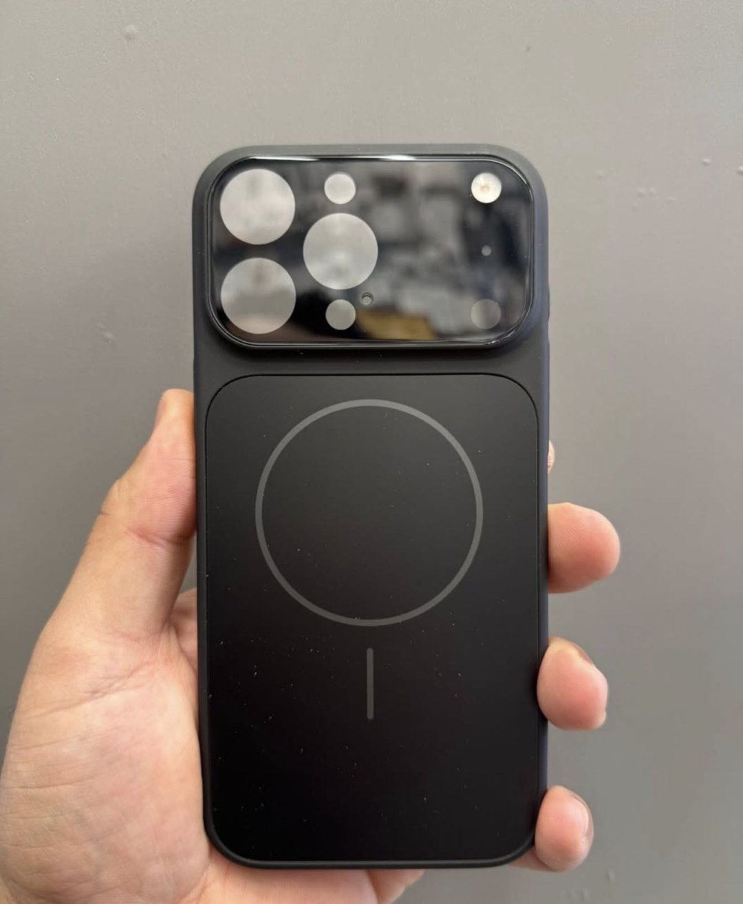 Чехол Nomad для Apple iPhone 16 Pro оранжевый купить,600