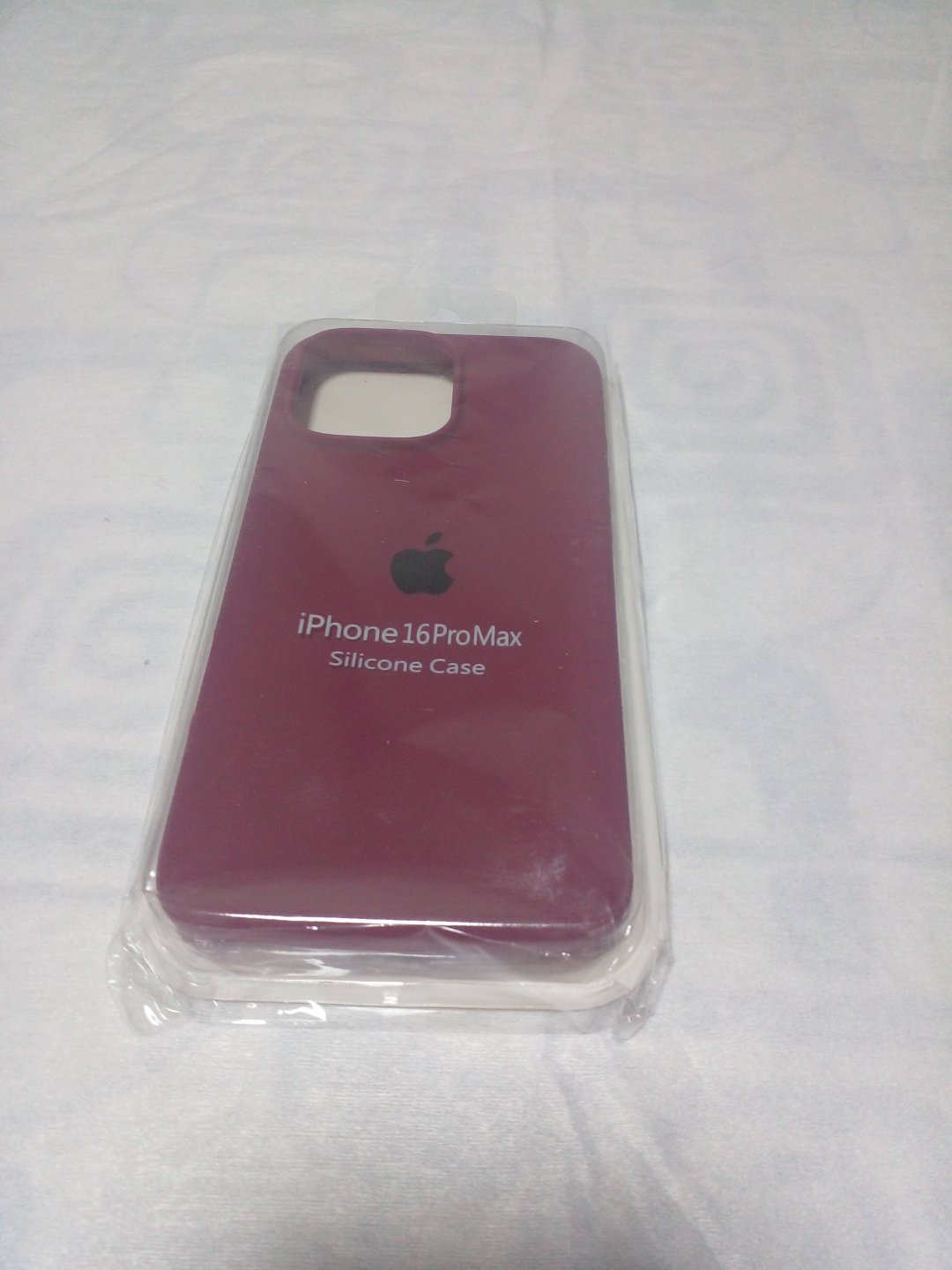 Чехол для Apple iPhone 16 Pro Max бордовый - ForteMarket Чехол для Apple iPhone 16 Pro Max бордовый купить,773