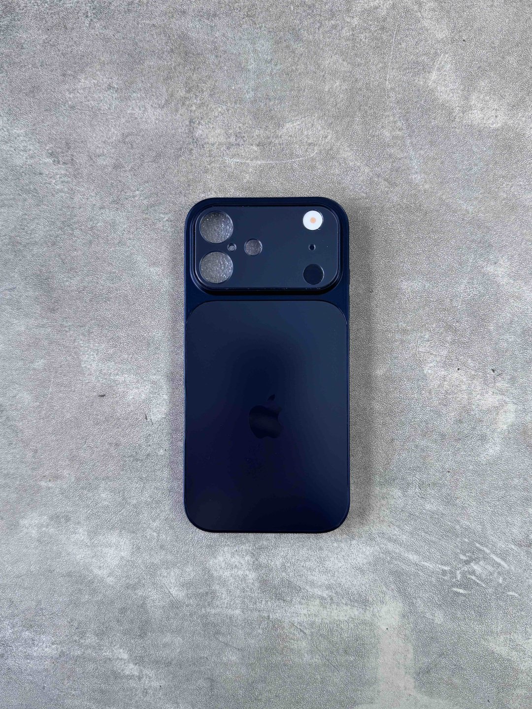 Чехол для Apple iPhone 16 синий - ForteMarket Чехол для Apple iPhone 16 синий купить,1500