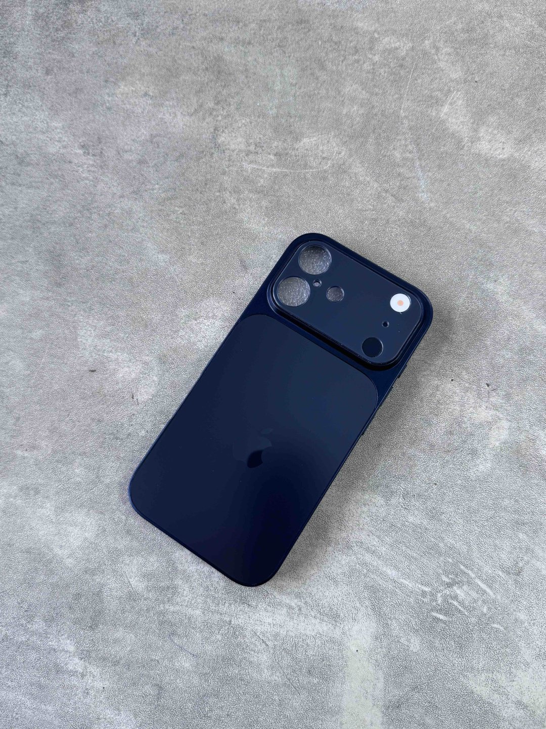Чехол для Apple iPhone 16 синий - ForteMarket Чехол для Apple iPhone 16 синий купить,1500