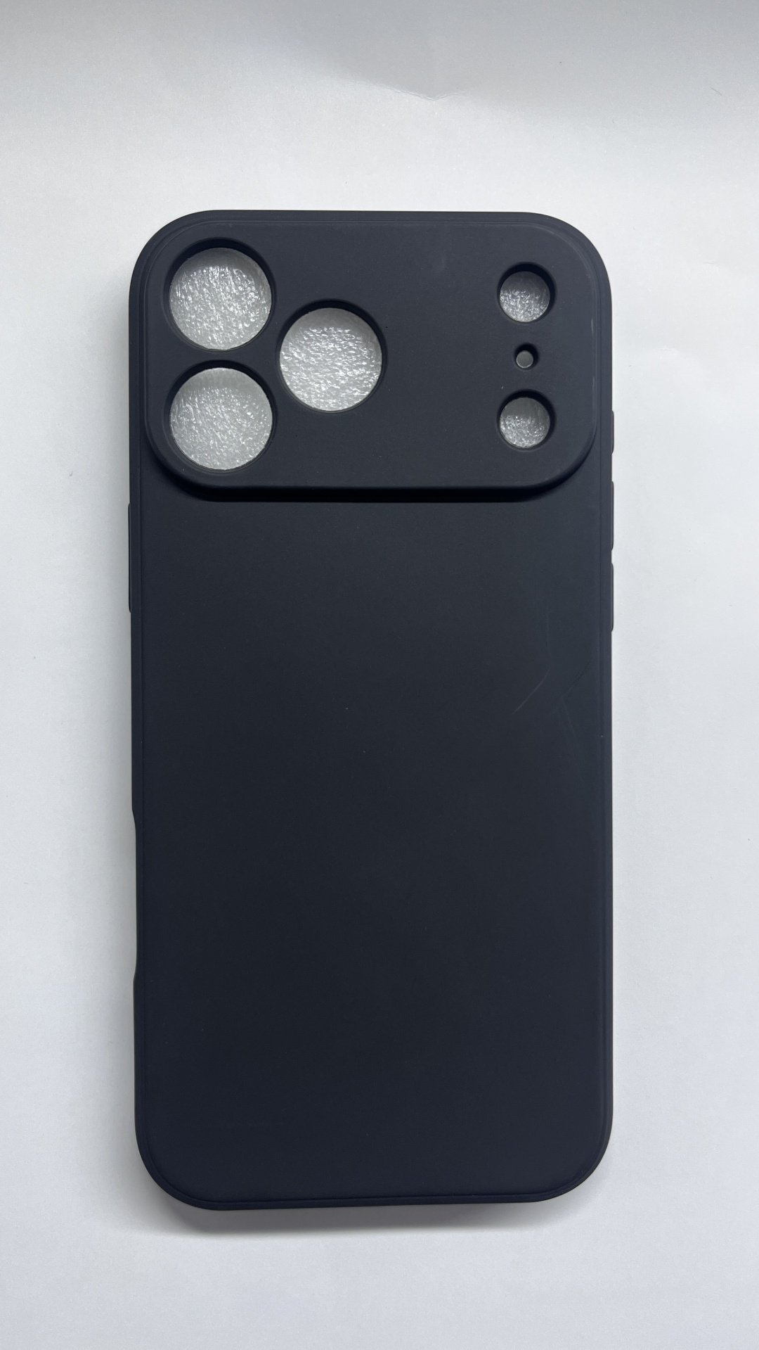 Чехол для Apple iPhone 17 Pro Max черный купить,1542
