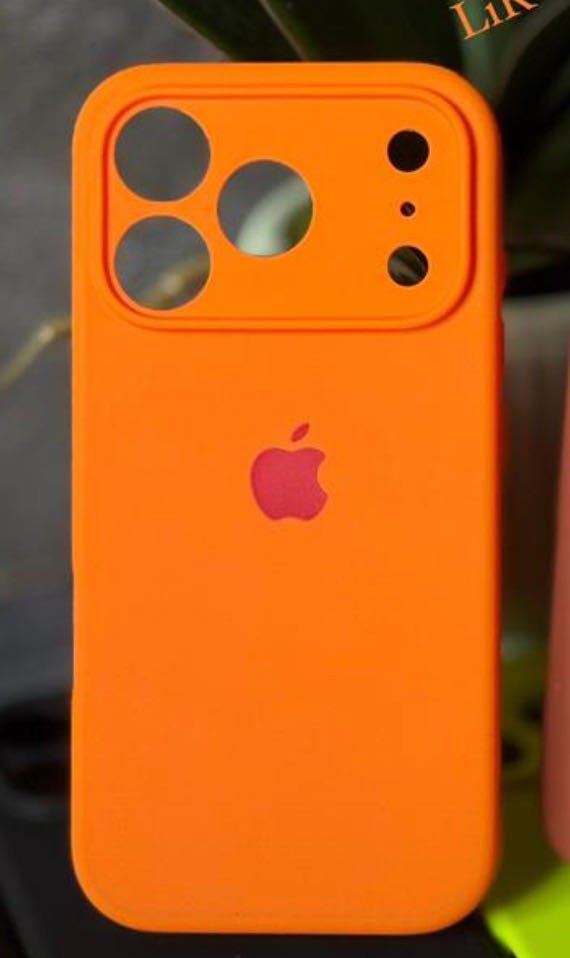 Чехол для Apple iPhone 17 Pro оранжевый купить,570