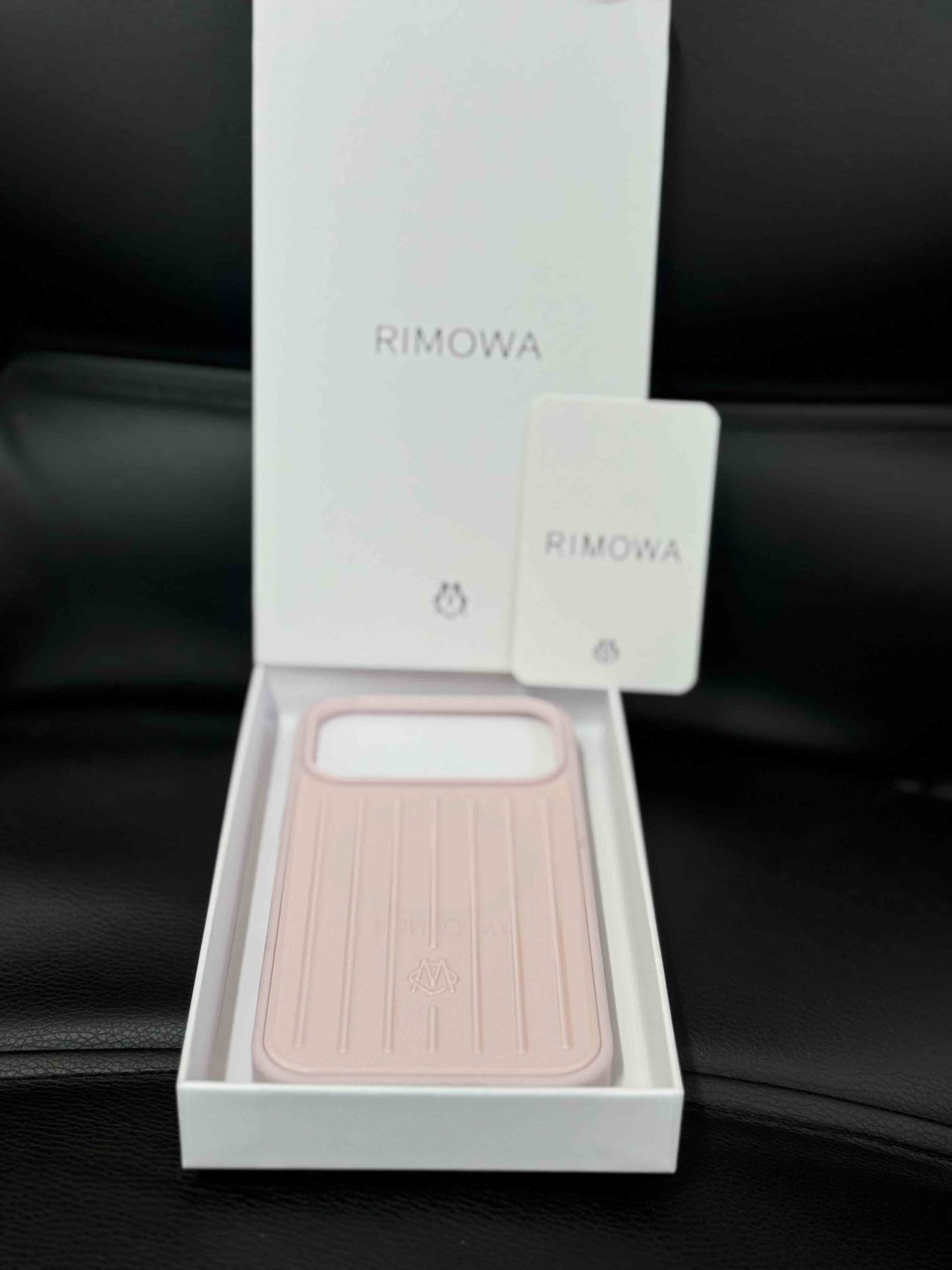 Чехол Rimowa для Apple iPhone 17 Pro Max розовый купить,11978