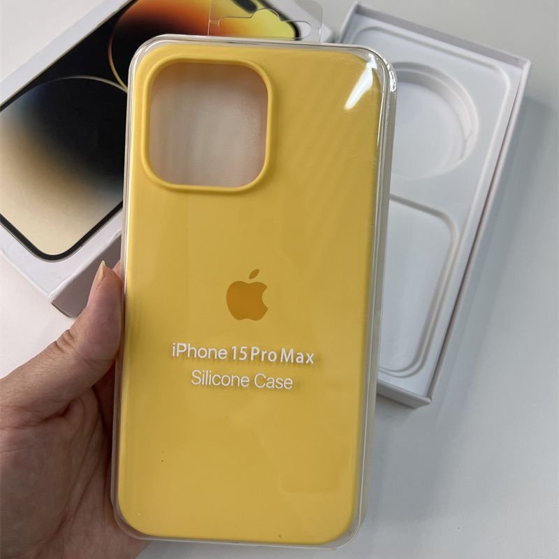 Чехол для Apple iPhone 16 Pro Max желтый купить,999