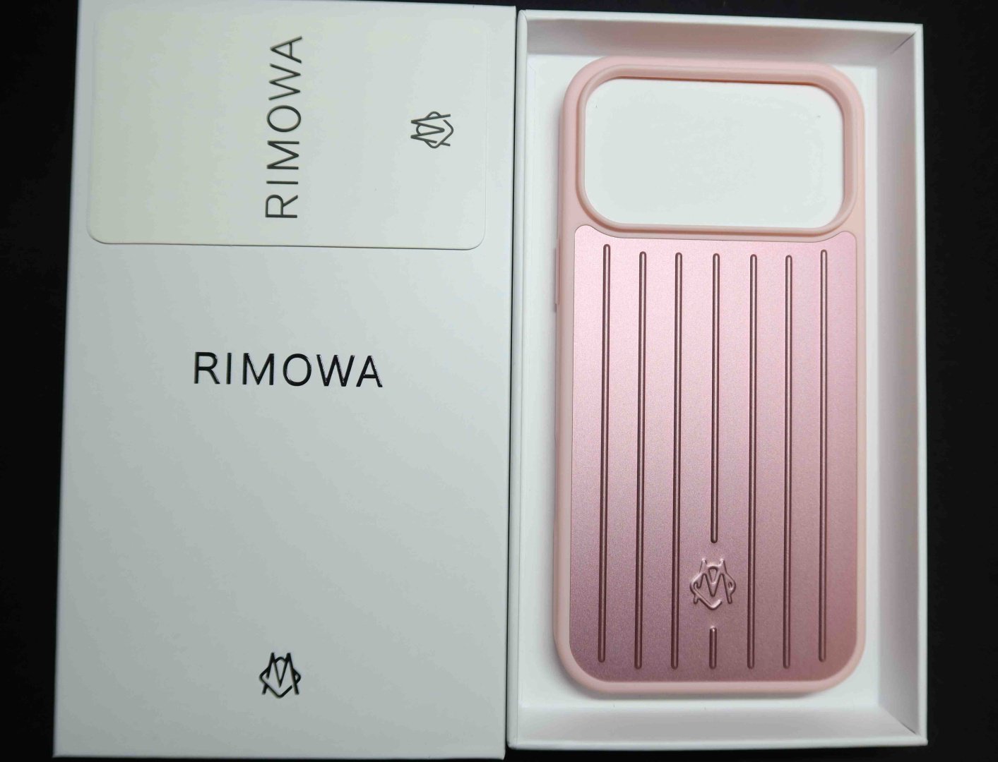 Чехол Rimowa для Apple iPhone 17 Pro Max розовый купить,11341