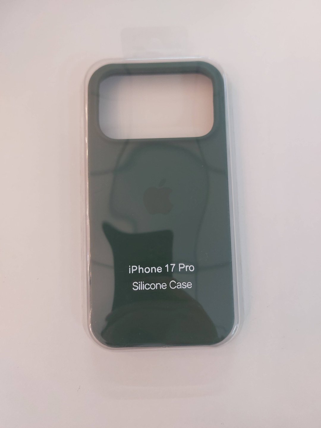 Чехол Silicon Power для Apple iPhone 17 Pro темно-зеленый - ForteMarket Чехол Silicon Power для Apple iPhone 17 Pro темно-зеленый купить,1270