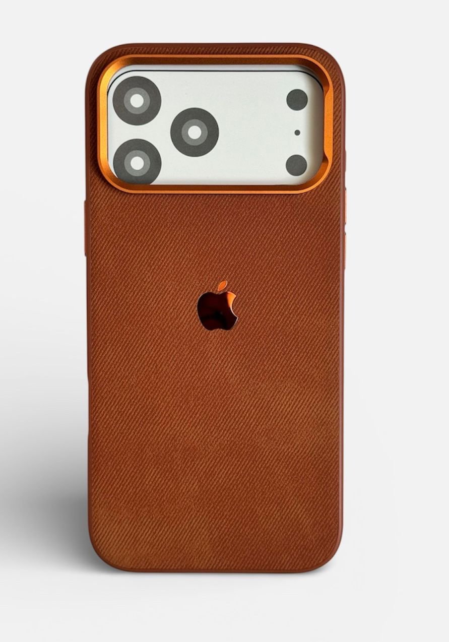 Чехол для Apple iPhone 17 Pro оранжевый