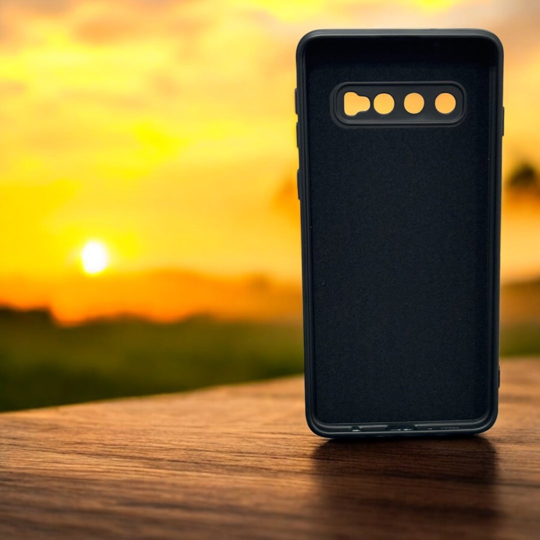 Чехол для Samsung Galaxy S10 черный купить,970