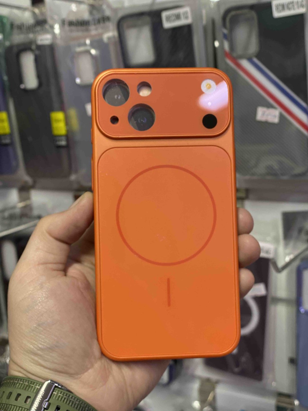 Чехол AKC для Apple iPhone 13 оранжевый купить,600