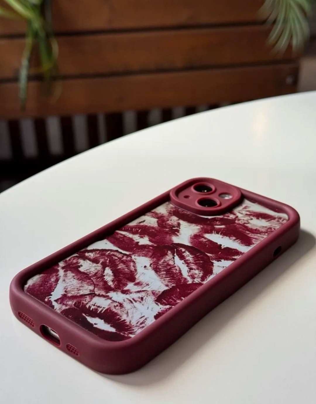 Чехол Make для Apple iPhone 13 бордовый купить,900