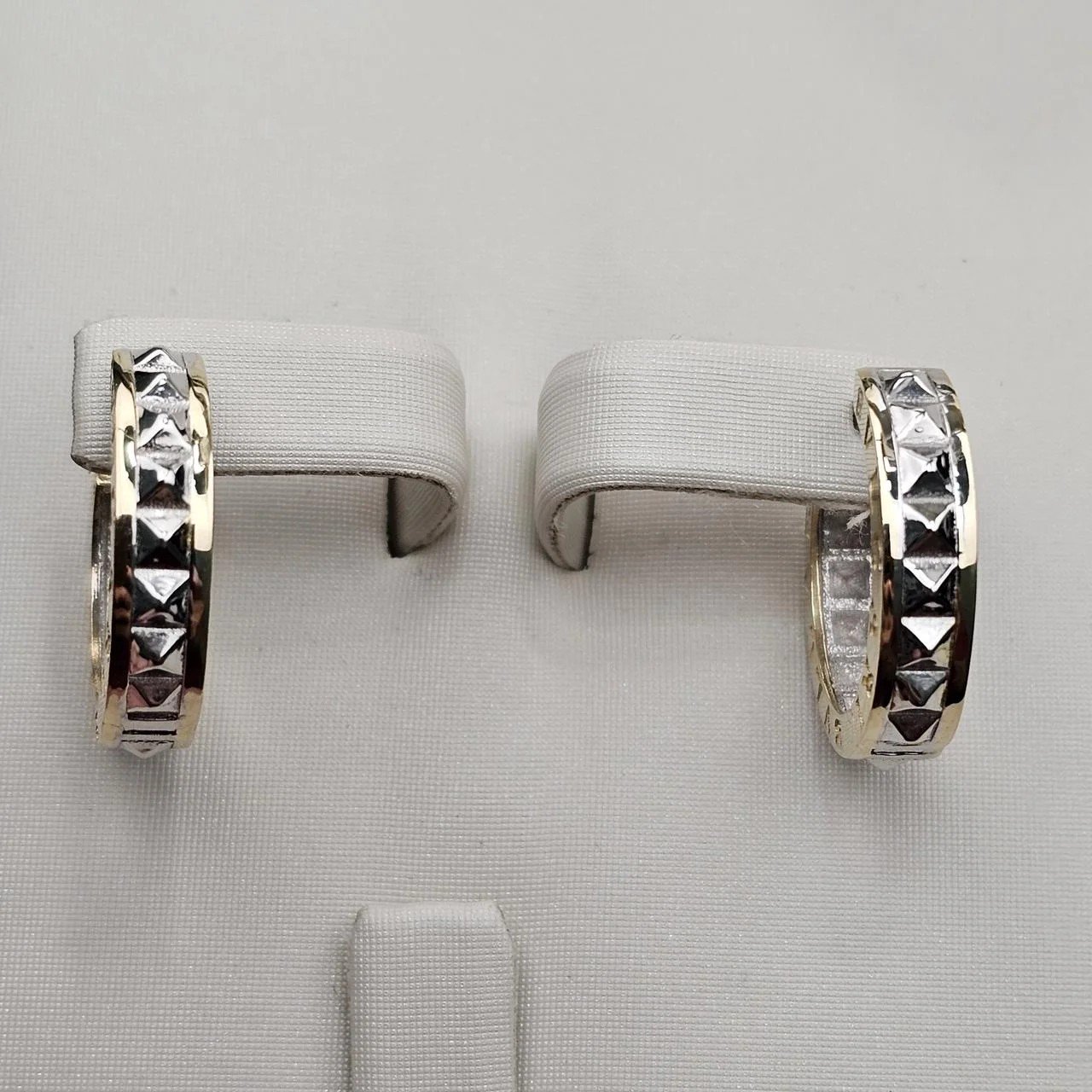 Серьги Deimantas 111972931 4,21гр. купить,NaN
