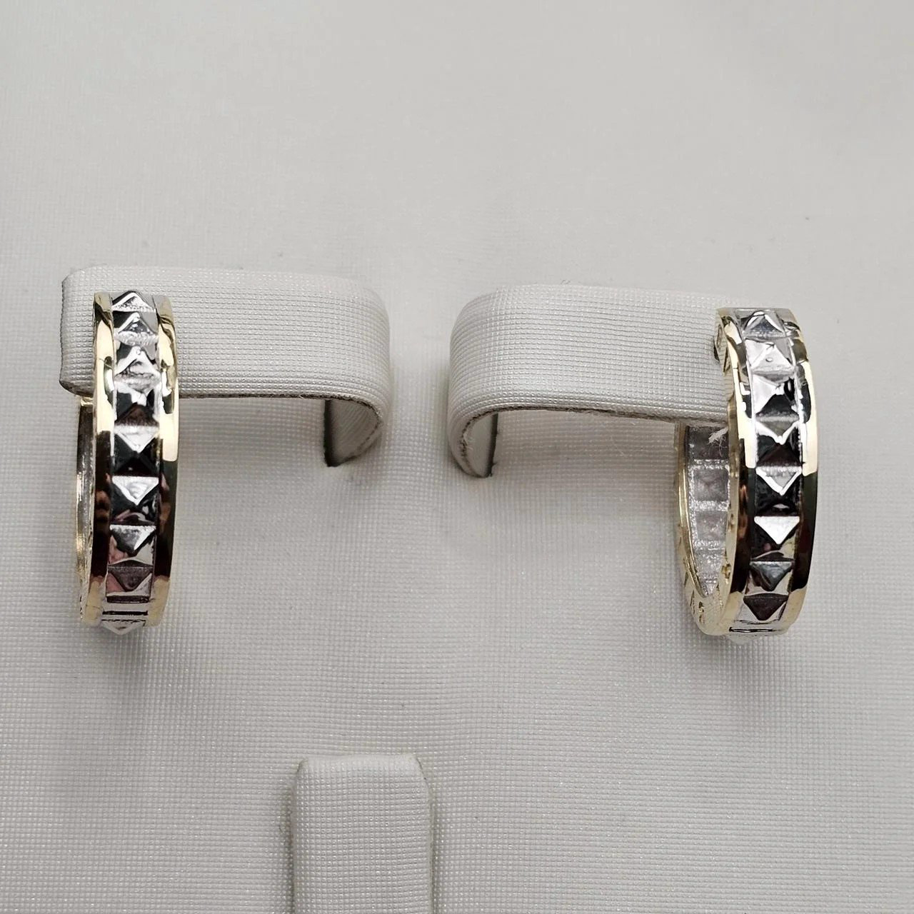 Серьги Deimantas 111972931 4,21гр. купить,NaN