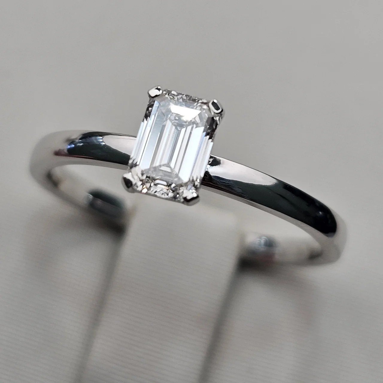 Кольцо Deimantas 111995471 16,5р 0,53ct. купить,NaN
