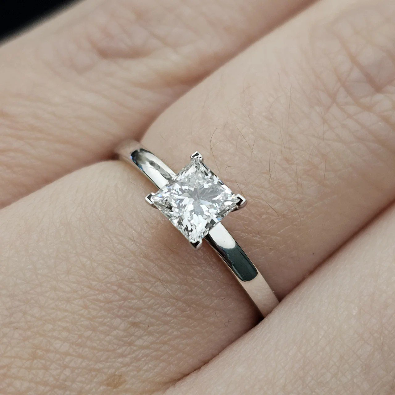 Кольцо Deimantas 111995477 16,5р 0,59ct. купить,NaN