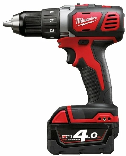 Milwaukee дрель-шуруповерт M18 BDD-402C 4933443565