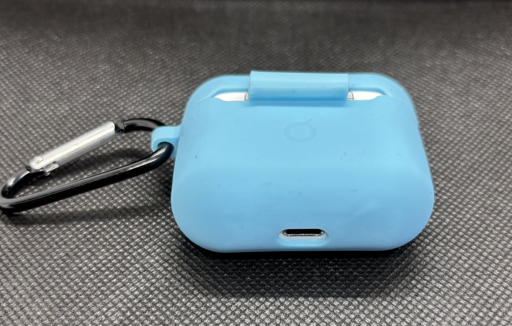 Чехол для Apple AirPods 3 голубой