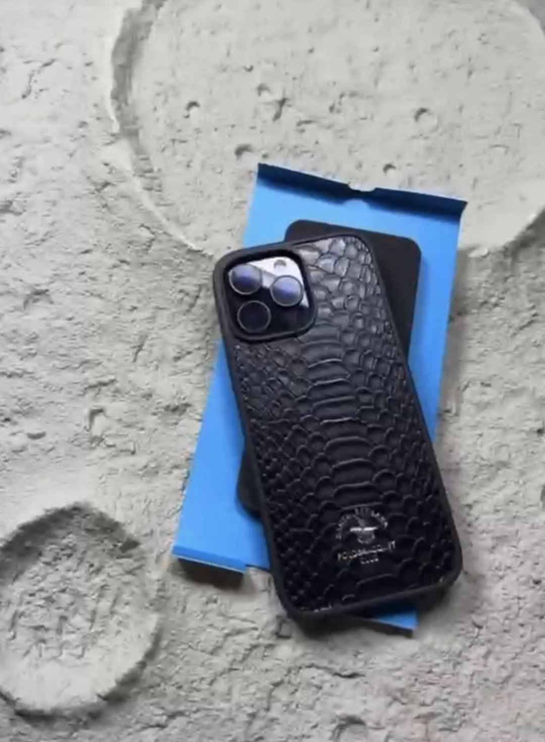 Чехол Santa Barbara Polo & Racquet Club для Apple iPhone 15 Pro черный - ForteMarket Чехол Santa Barbara Polo & Racquet Club для Apple iPhone 15 Pro черный купить,2570