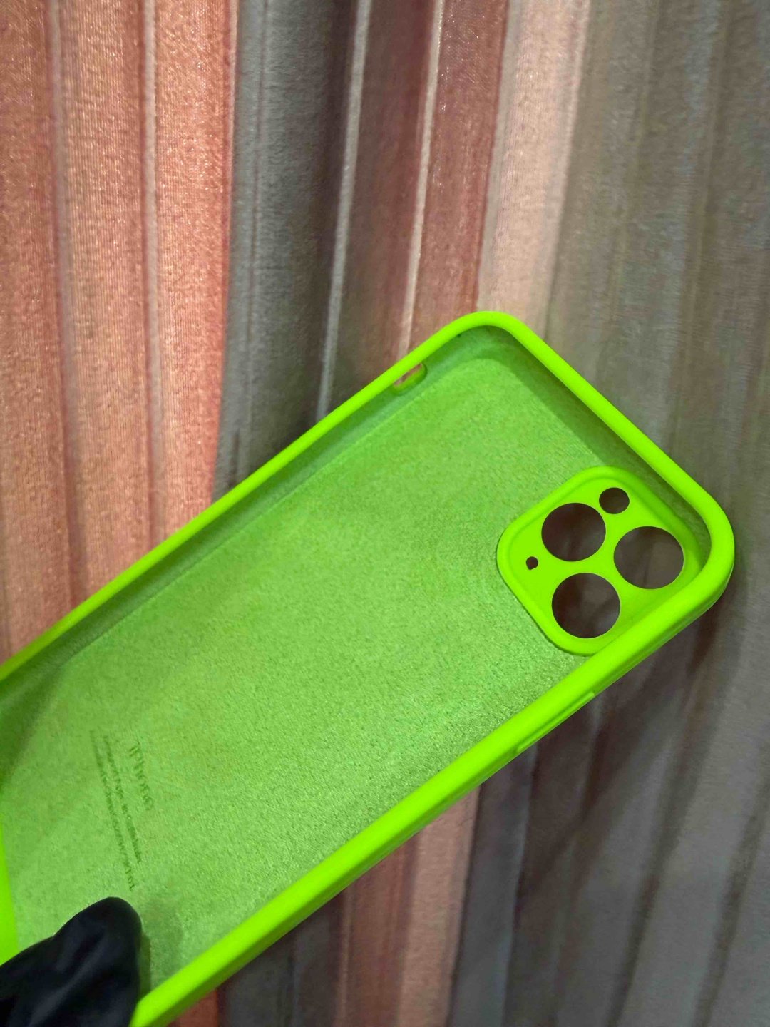 Чехол для Apple iPhone 11 Pro Max салатовый купить,550