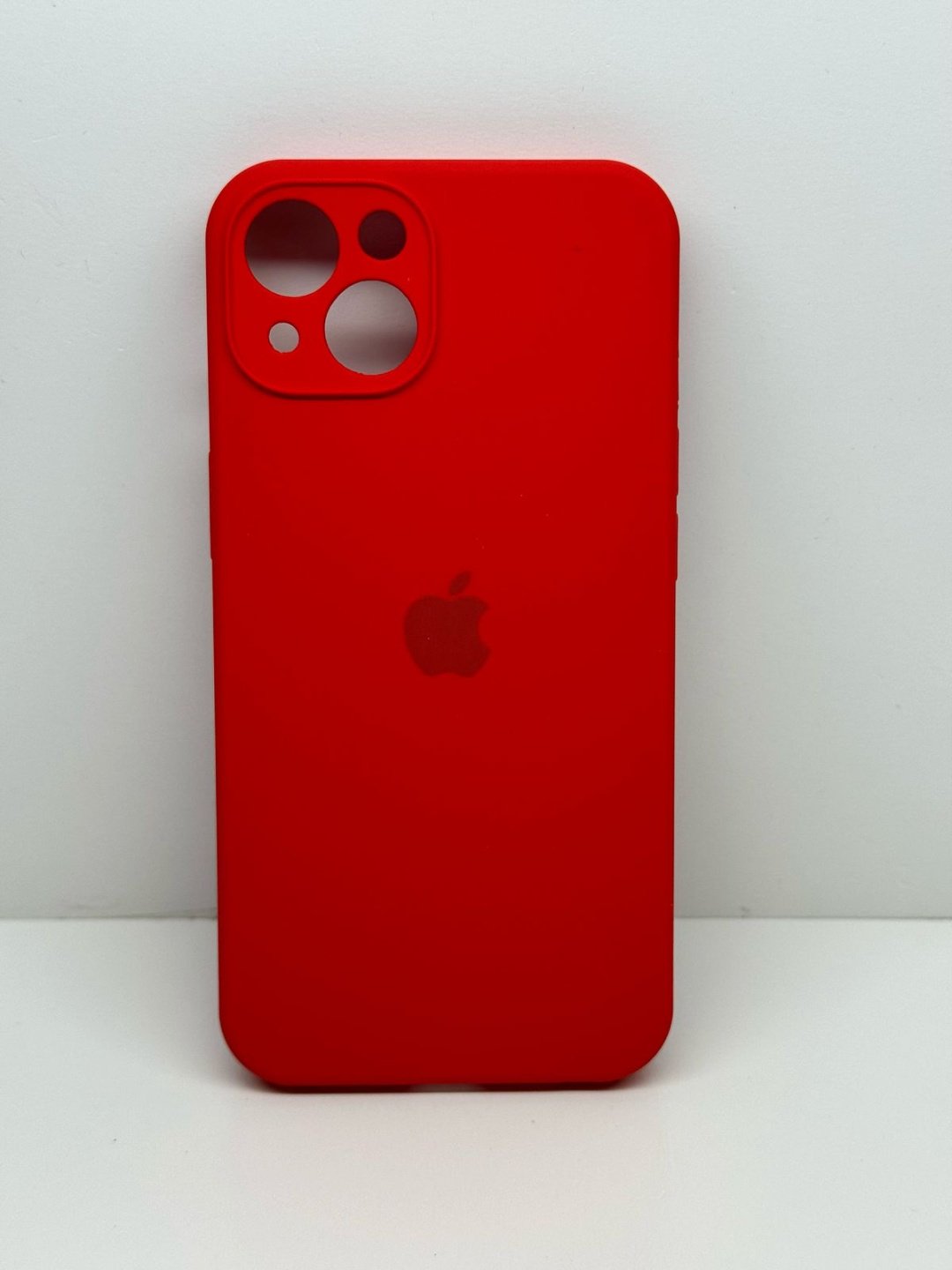 Чехол для Apple iPhone 13 красный купить,1060