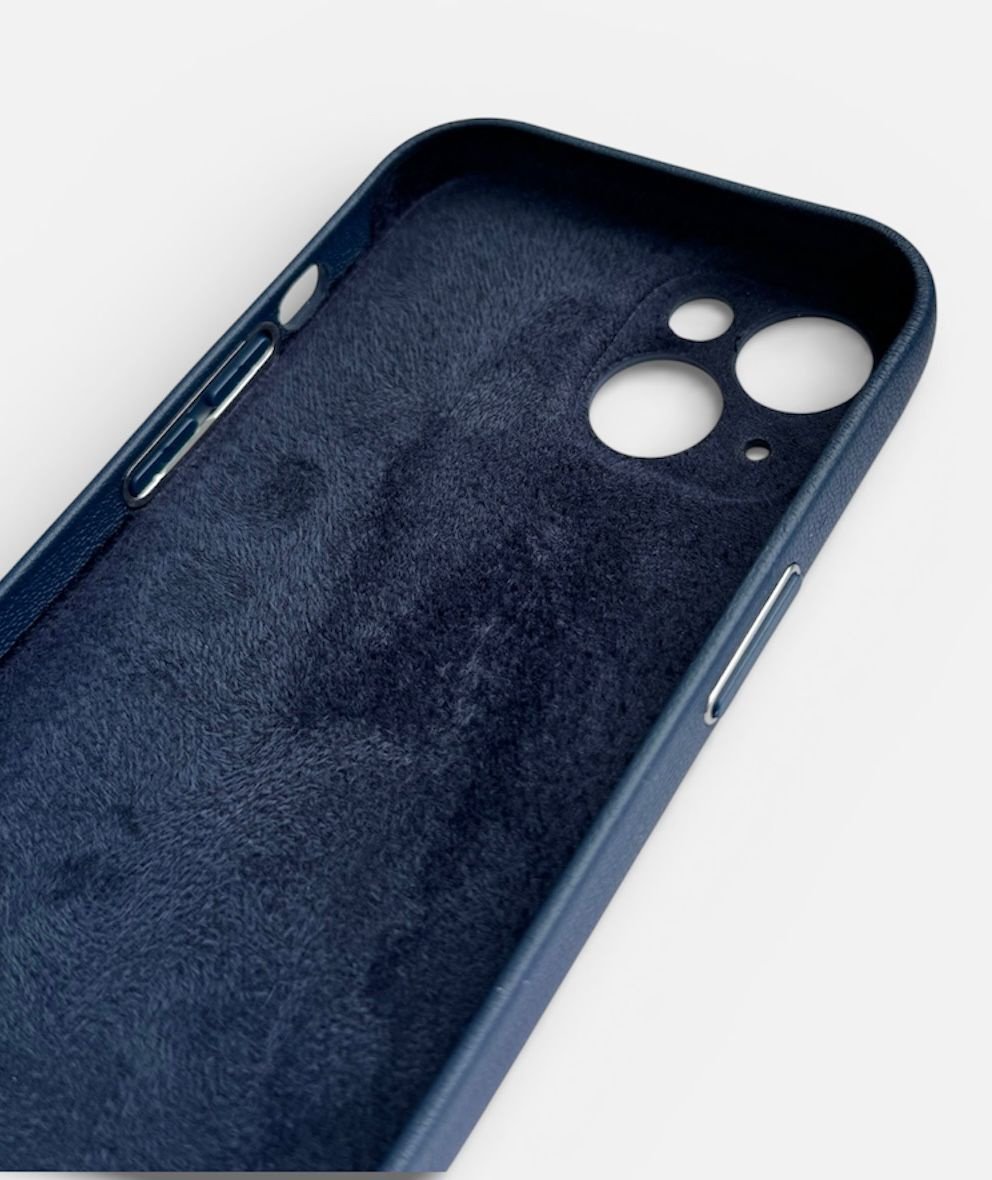 Чехол для Apple iPhone 13 синий купить,2500