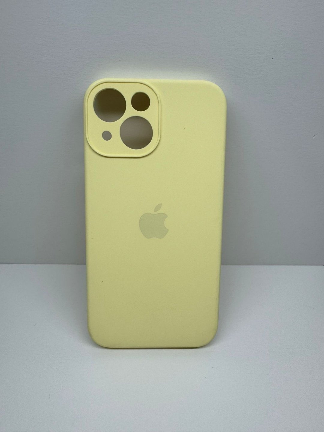 Чехол для Apple iPhone 13 Mini желтый купить,999