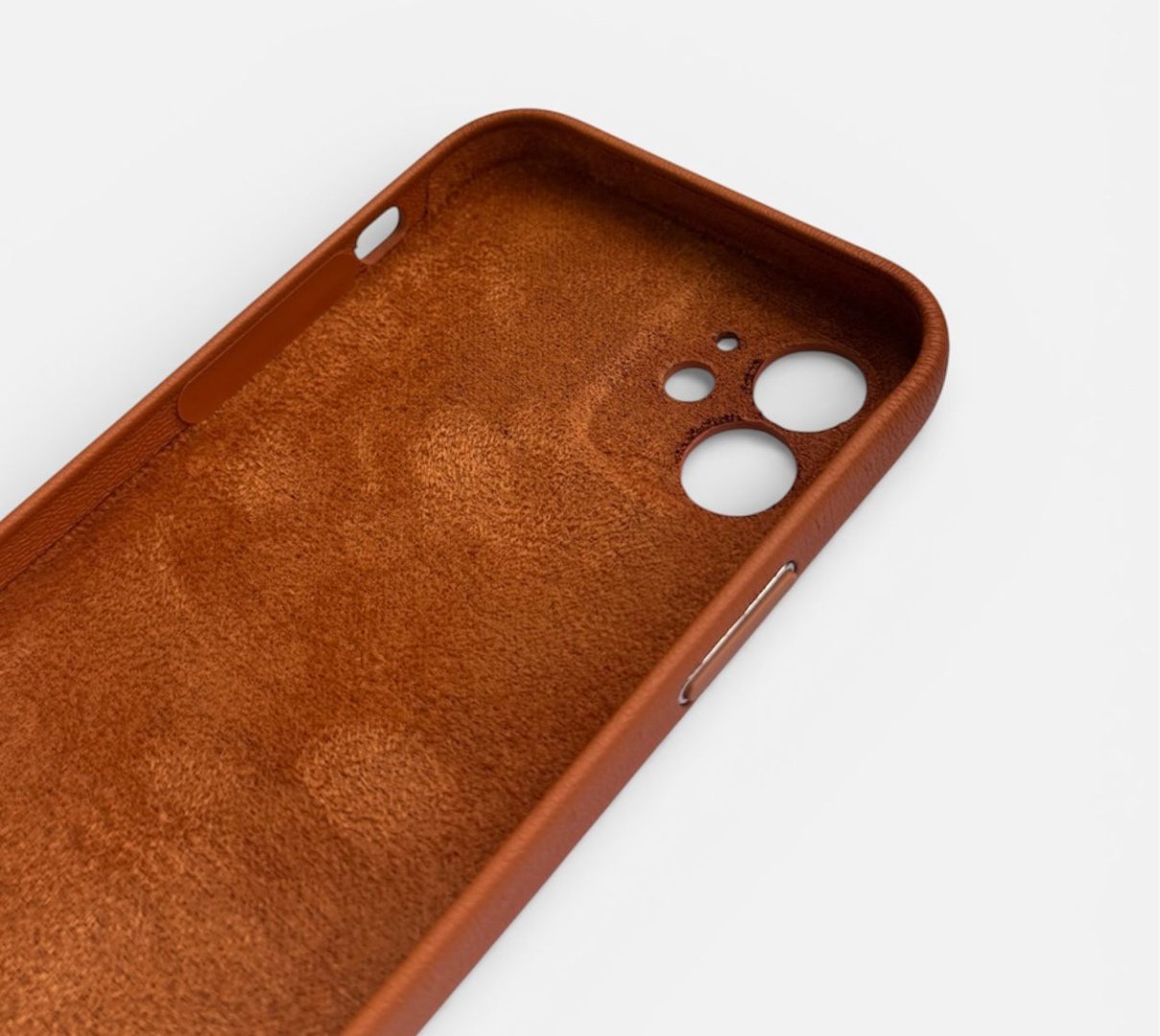 Чехол для Apple iPhone 12 коричневый купить,2500