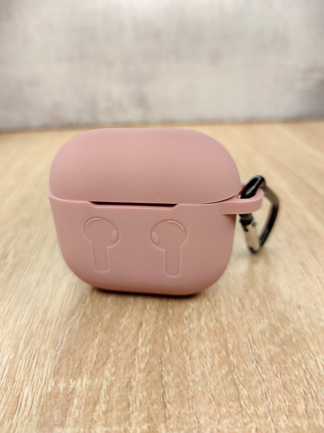Чехол для Apple AirPods 4 розовый
