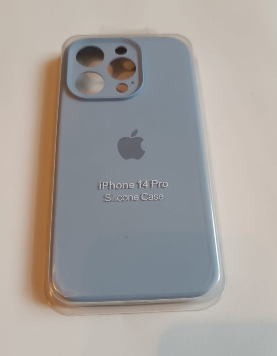 Чехол для Apple iPhone 14 Pro голубой купить,999