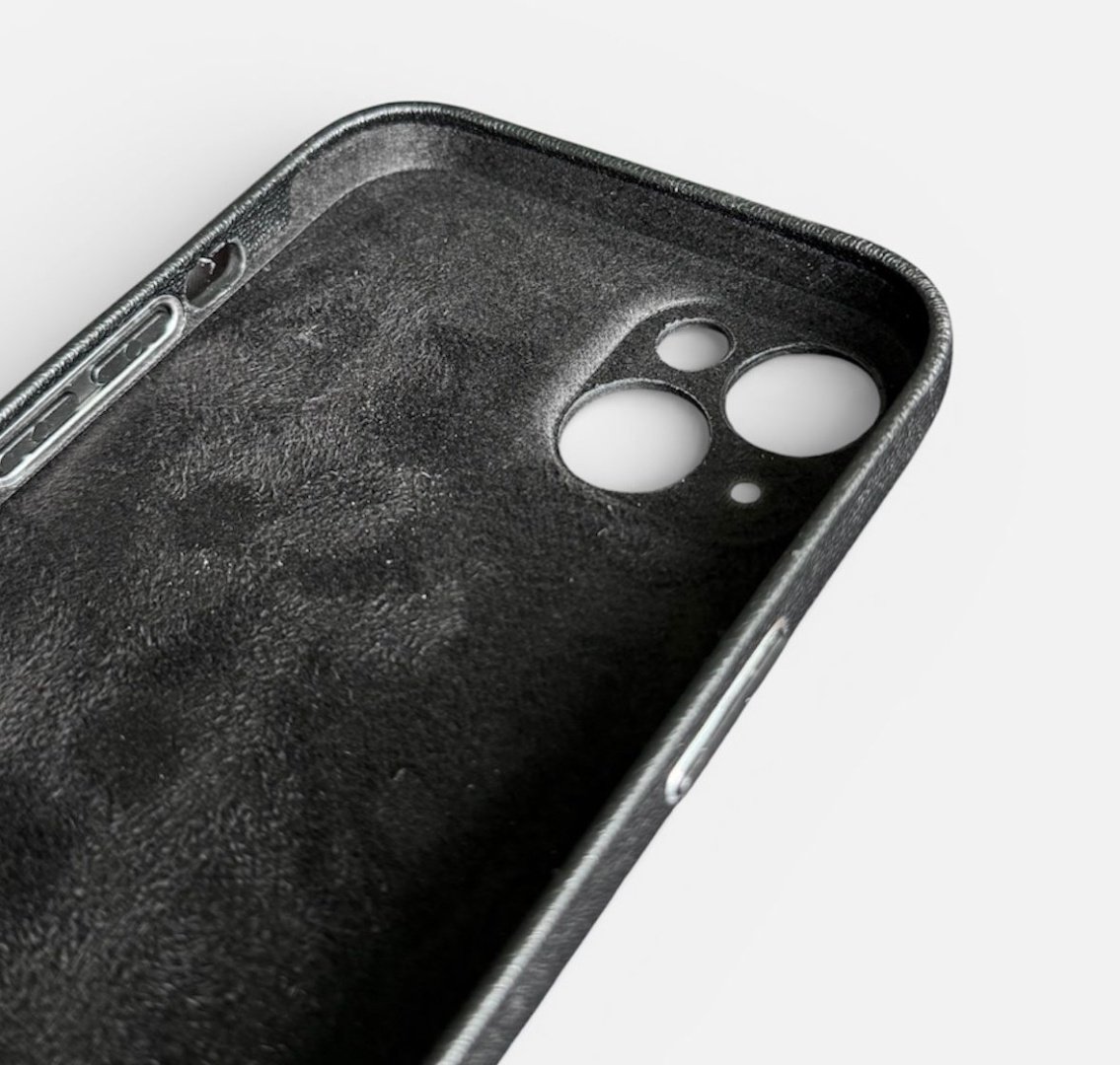 Чехол для Apple iPhone 13 Pro Max черный купить,2500
