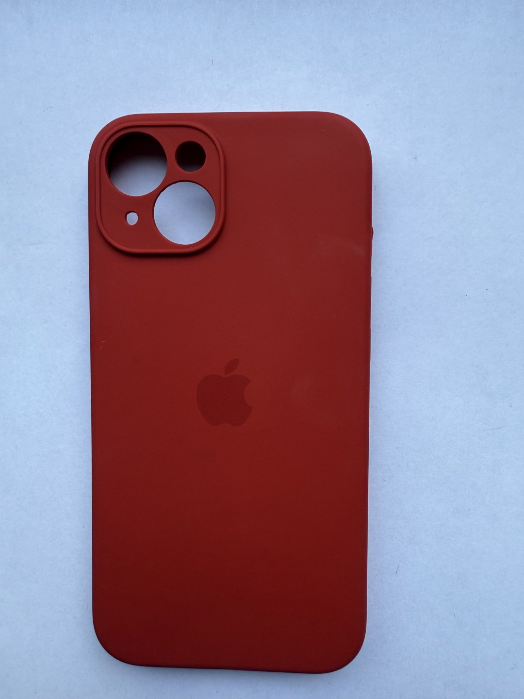 Чехол для Apple iPhone 14 красный купить,1060