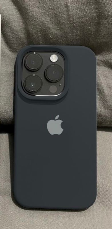 Чехол для Apple iPhone 14 Pro черный купить,1270