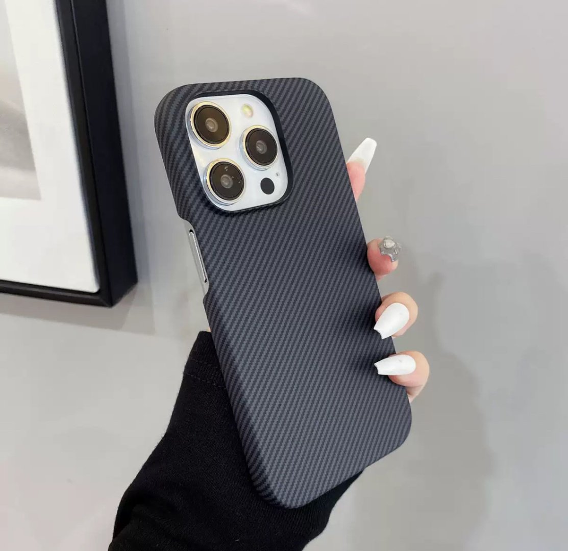 Чехол для Apple iPhone 15 Pro черный купить,2557